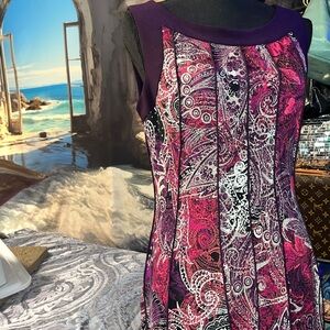 #922-(M) Perceptions burgundy and red floral minimalist business casual dress